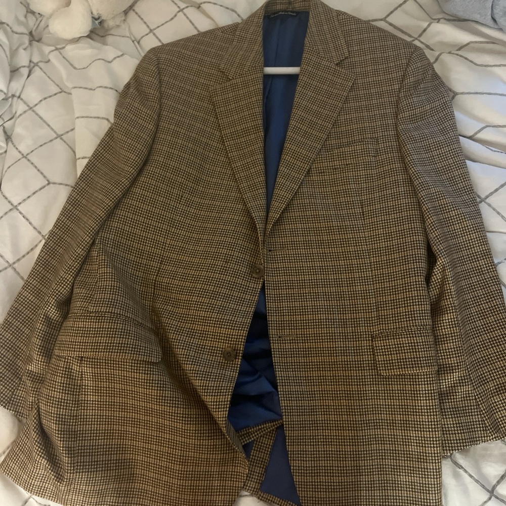 Elegant Tan Checkered Men's Blazer